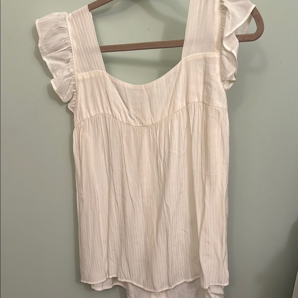 Pleione White Ruffled Cap Sleeve Blouse - Picture 3 of 5